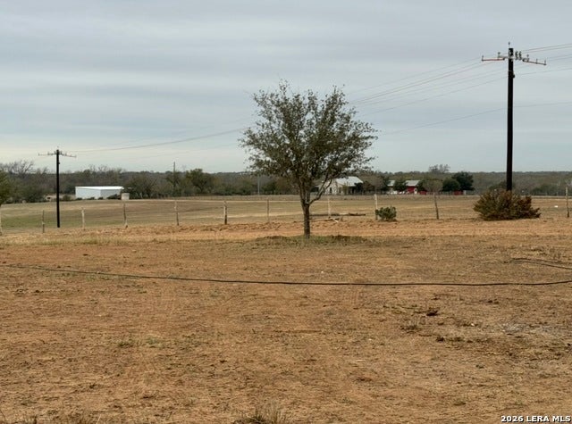 C.r 220 County Road 220, Floresville