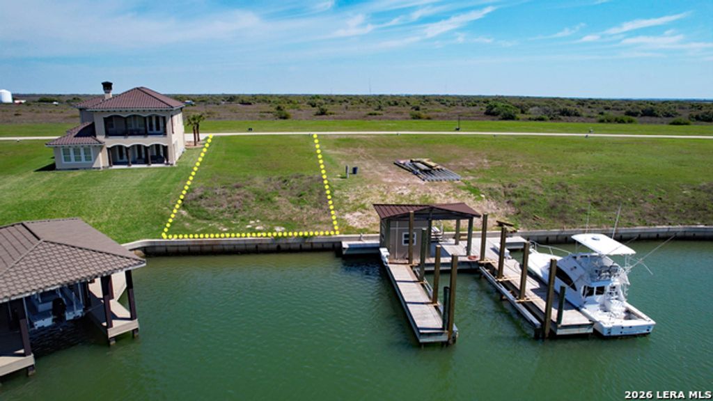 Lot 211 E Burgundy Bay, Port O'Connor