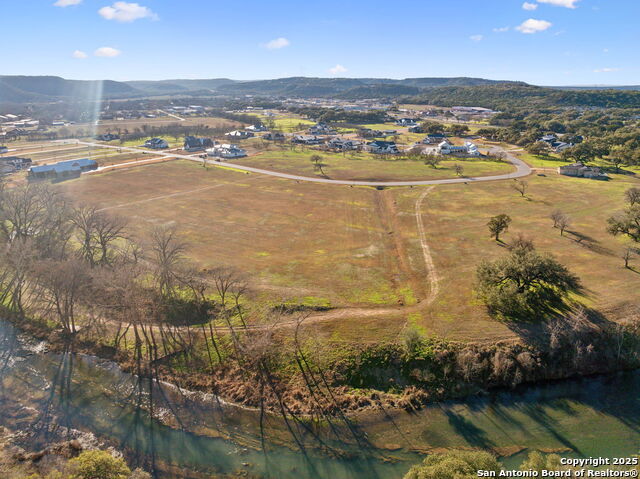 Guadalupe River Real Estate - MLS # 1946732S, Land / Farm real estate for Sale in OXBOW ON THE GUADALUPE, MLS Listings # 1946732S