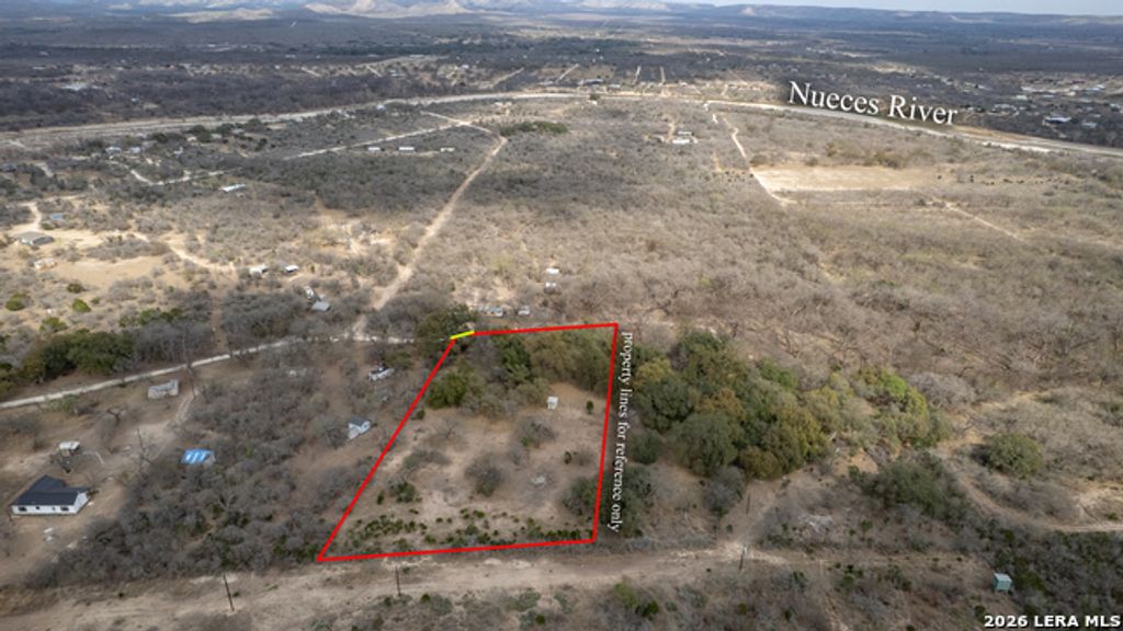 292 Private Road 2430, Uvalde