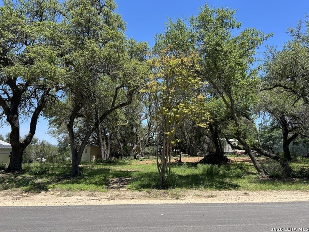 301 Greenwood St, Canyon Lake