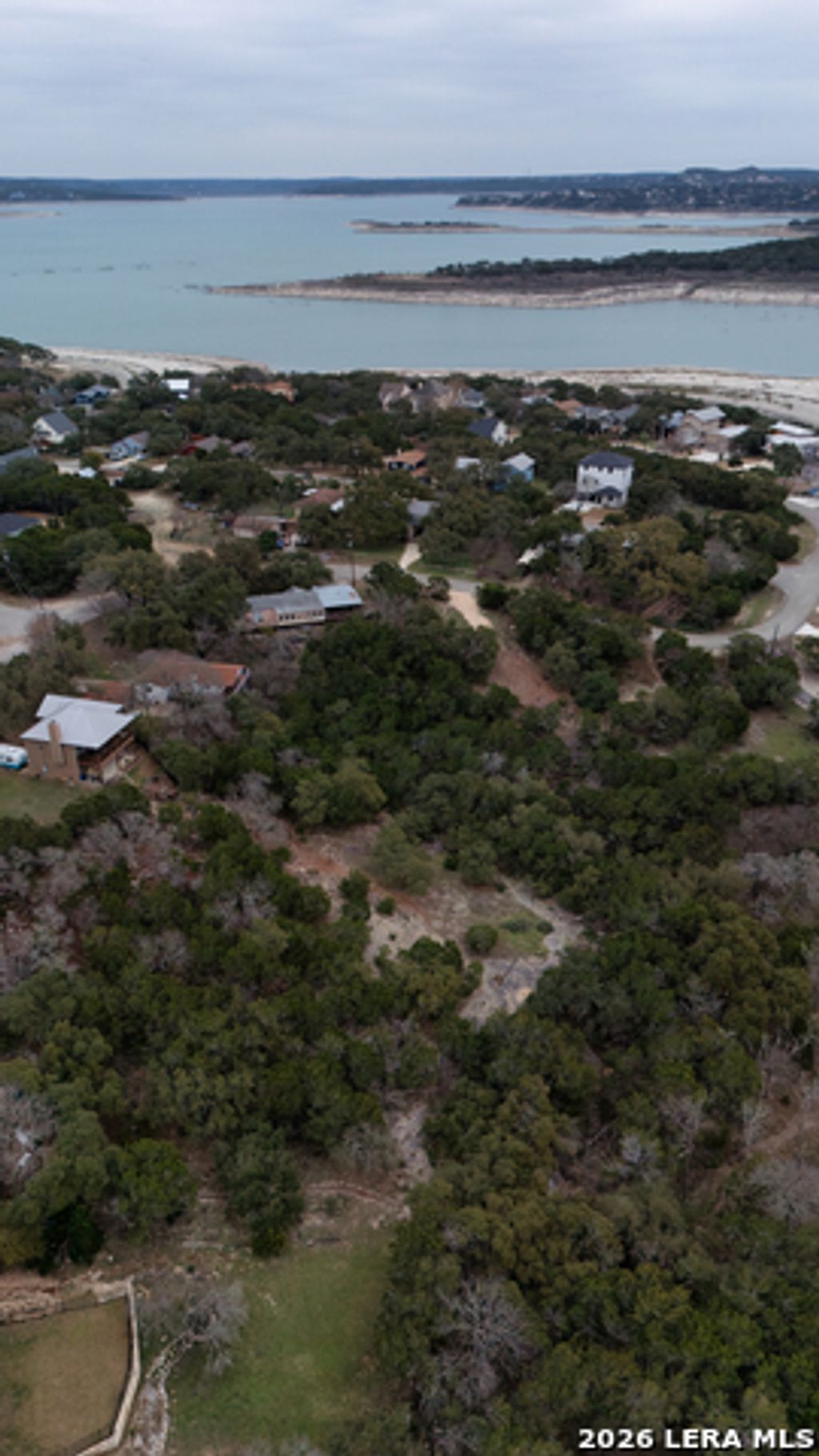 1466 & 1476 Paradise Dr, Canyon Lake
