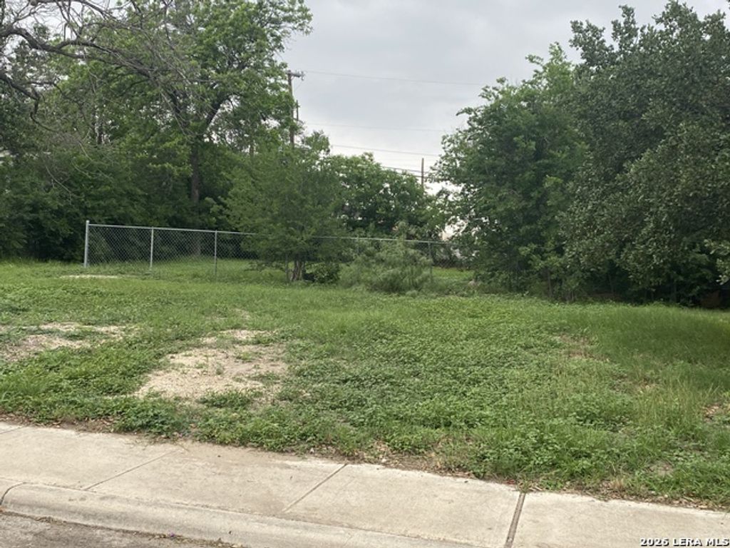 207 Merry Ann, San Antonio