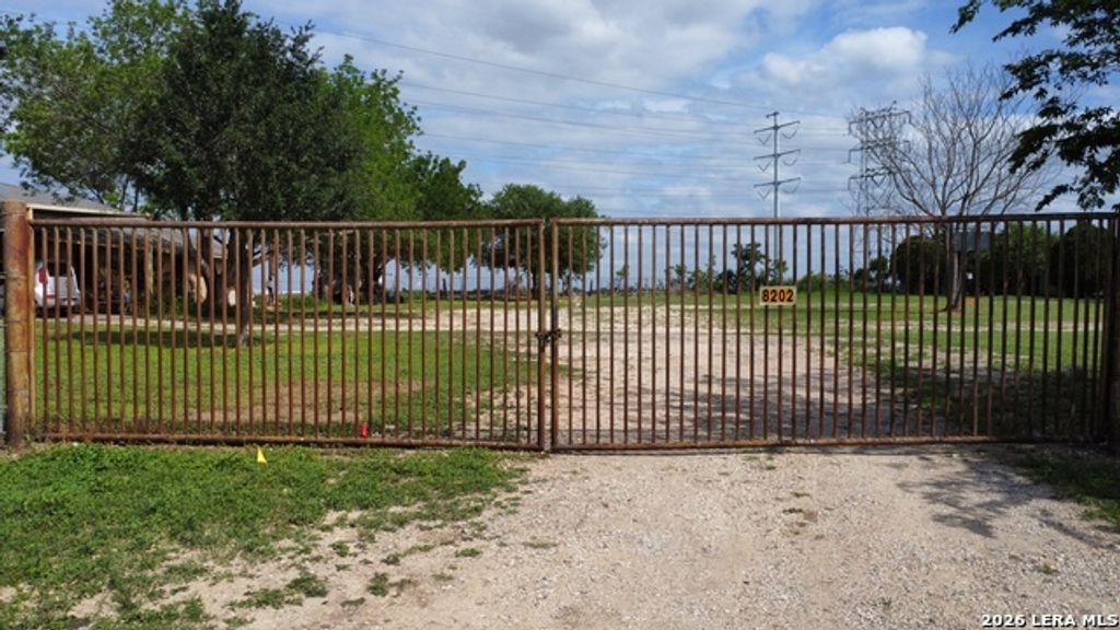 8202 New Laredo Highway, San Antonio