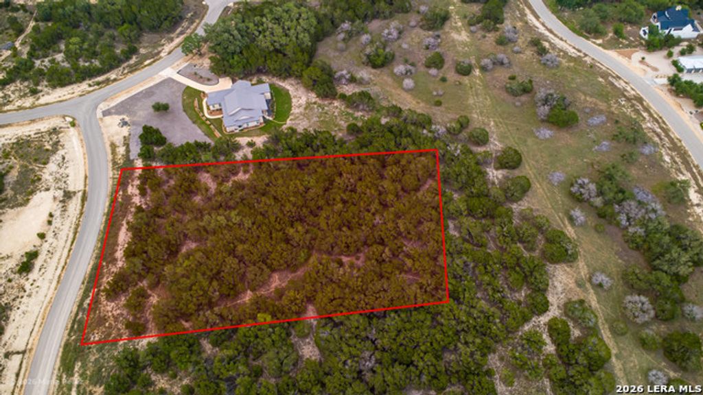 1609 Paradise Pkwy, Canyon Lake
