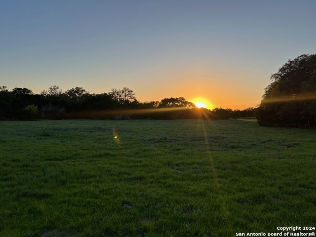 26 Vaquero, Pipe Creek