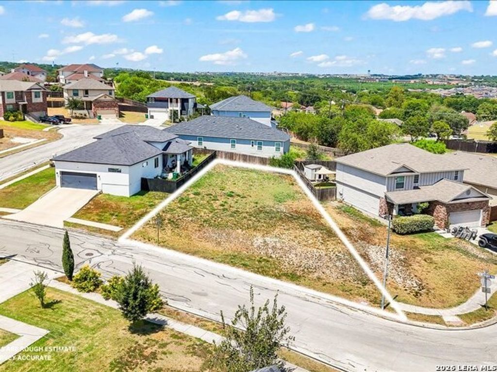 8251 Comanche Pass, Converse