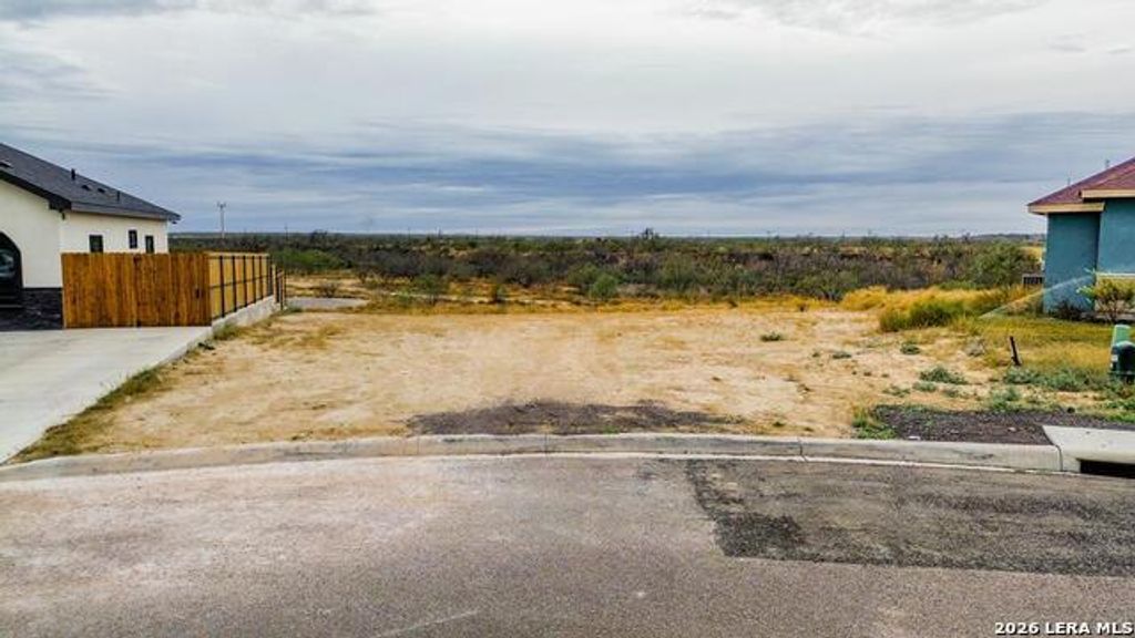 2333 Darlene Street, Eagle Pass