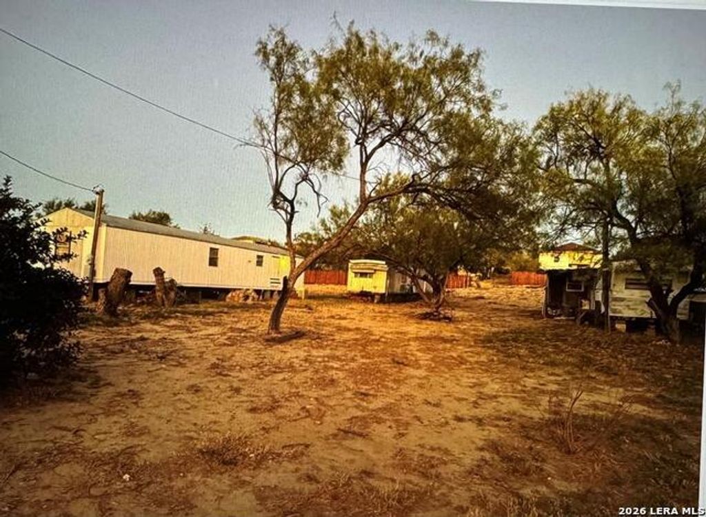 1080 Progreso, Eagle Pass
