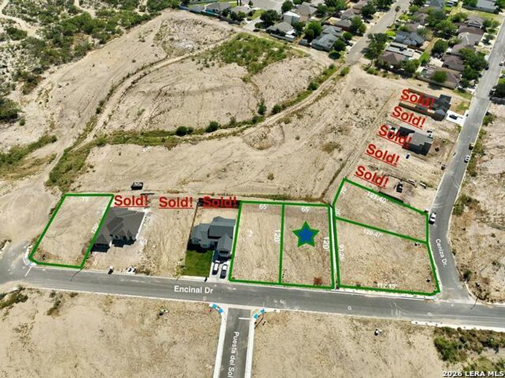 713 Encinal Drive, Eagle Pass