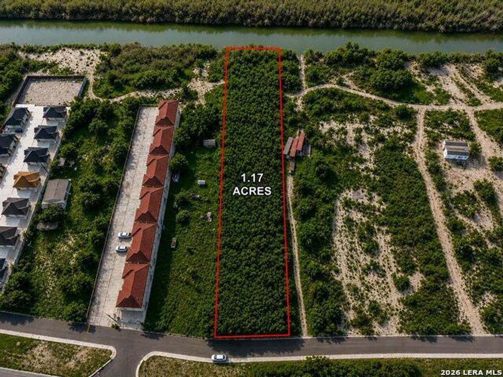 425 Riverside Dr., Eagle Pass