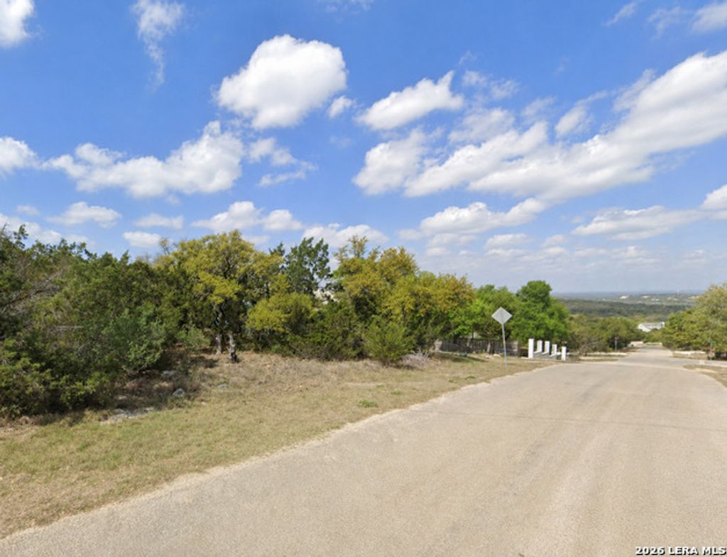 1345 Deer Run Pass, Canyon Lake