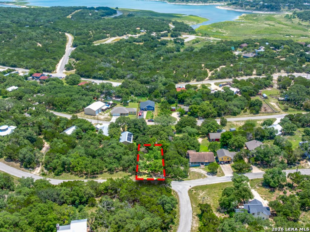 1781 Trailridge Dr, Canyon Lake