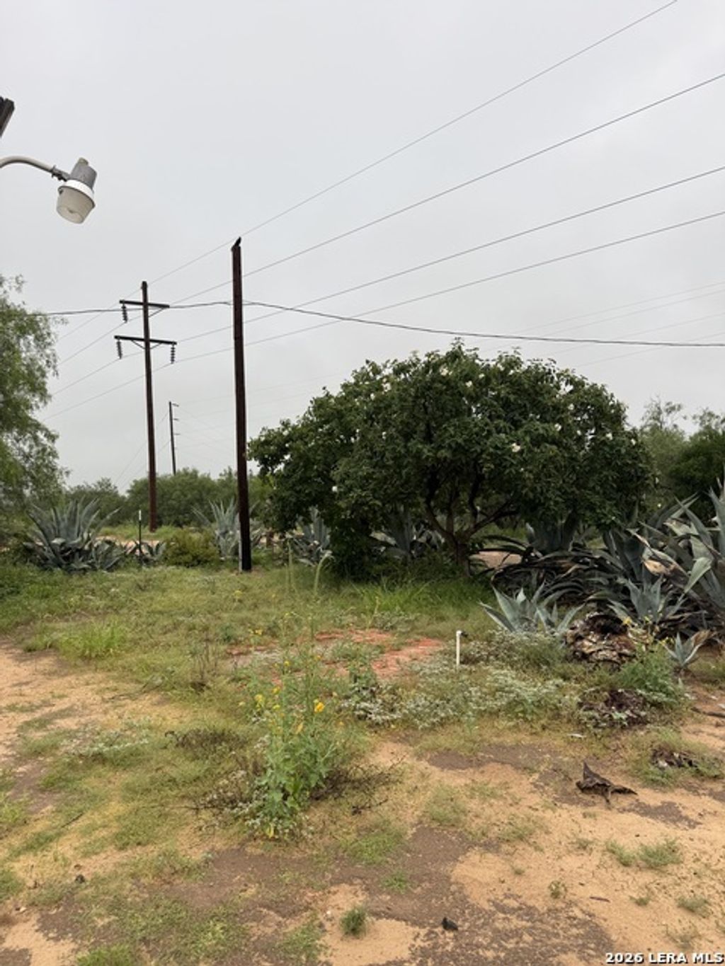 512 Community Rd, Carrizo Springs