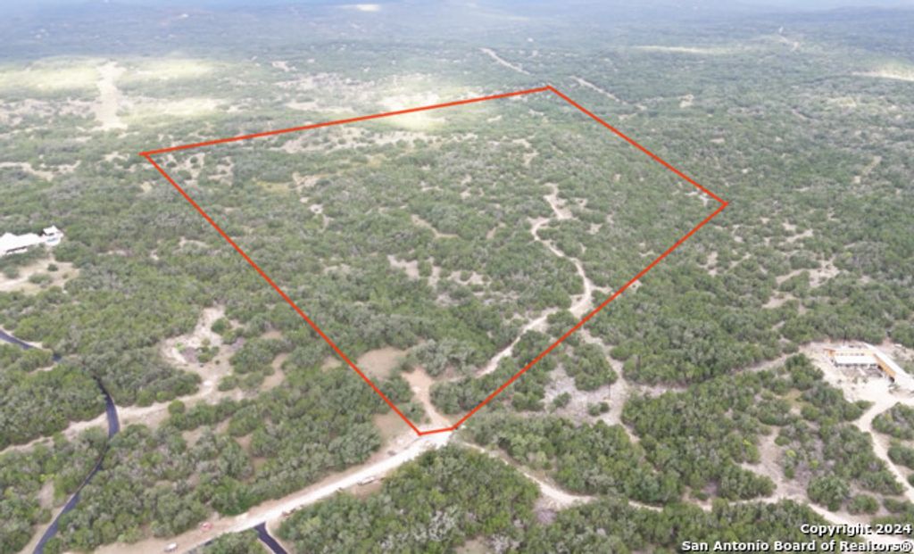 Lot 10 Pr 2535, Mico