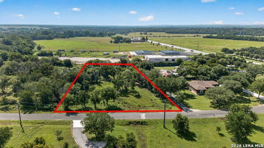 113 Buffalo Gap, Seguin