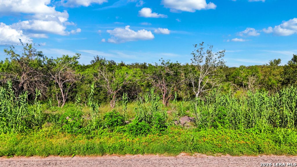 605 Marrou Rd. (lot 6), Seguin