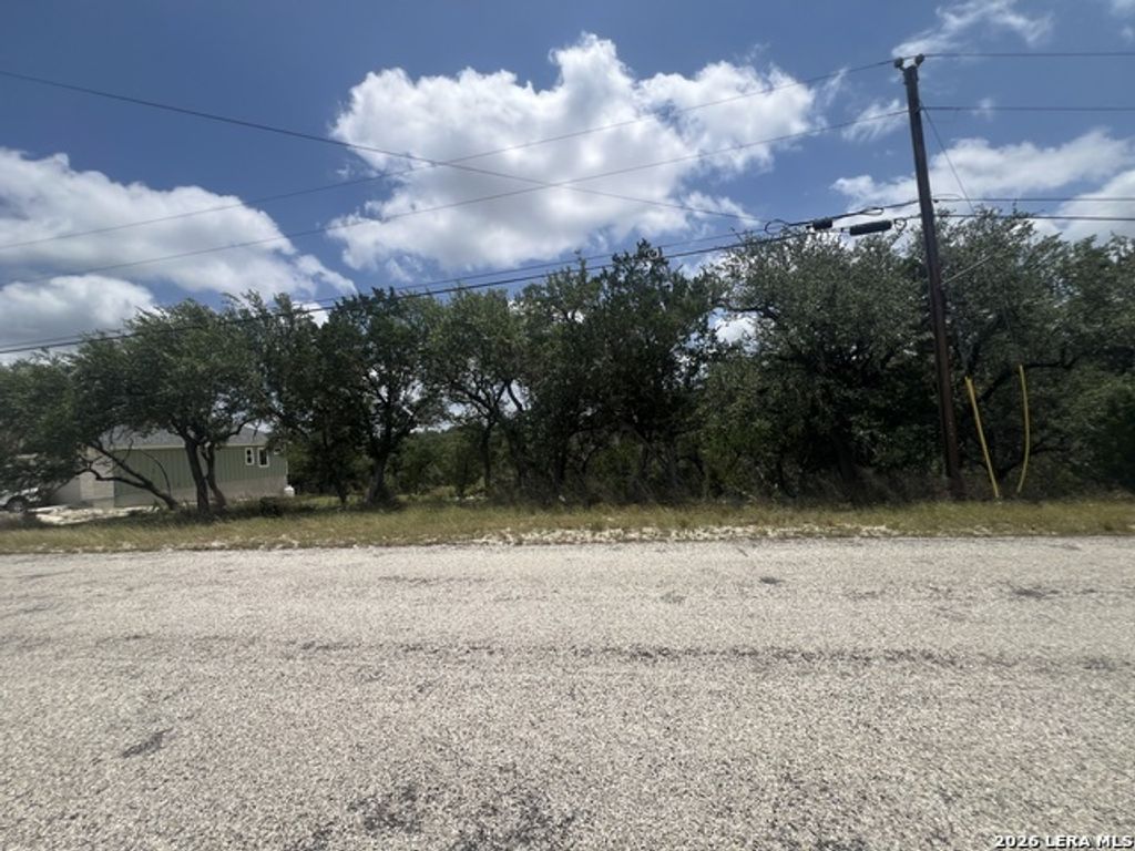 1252 Parton, Canyon Lake