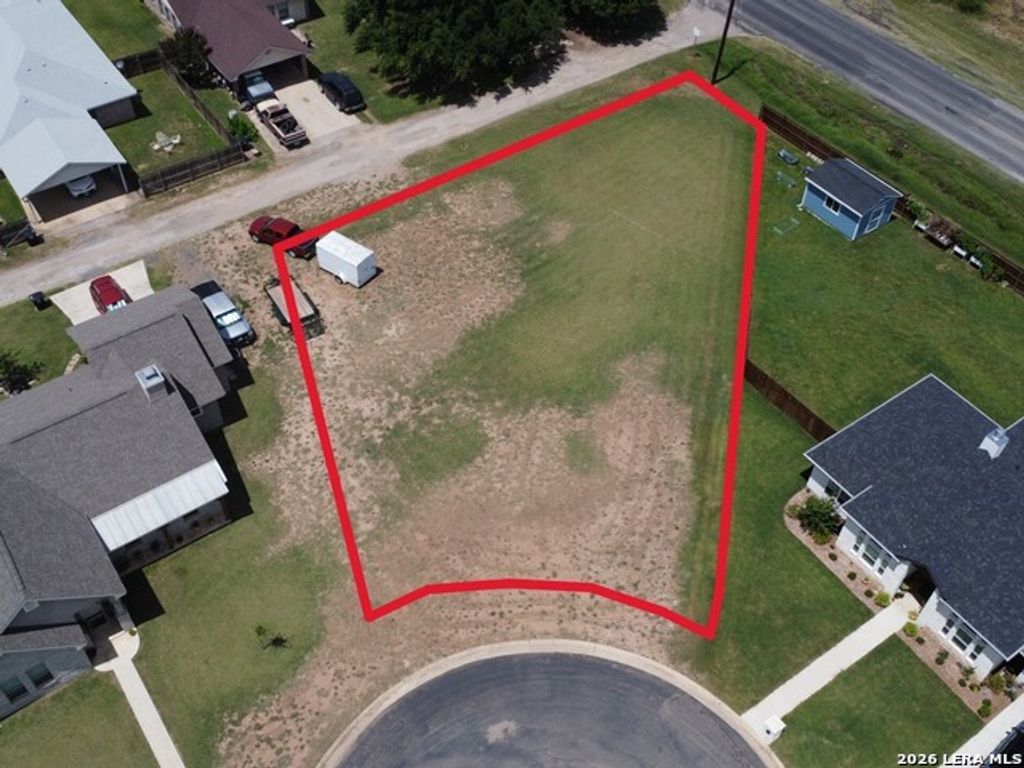 502 34th Street, Hondo