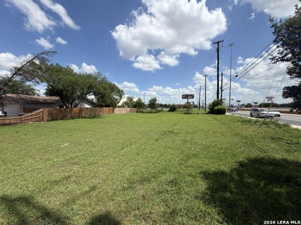 274 Meadow Bend, San Antonio