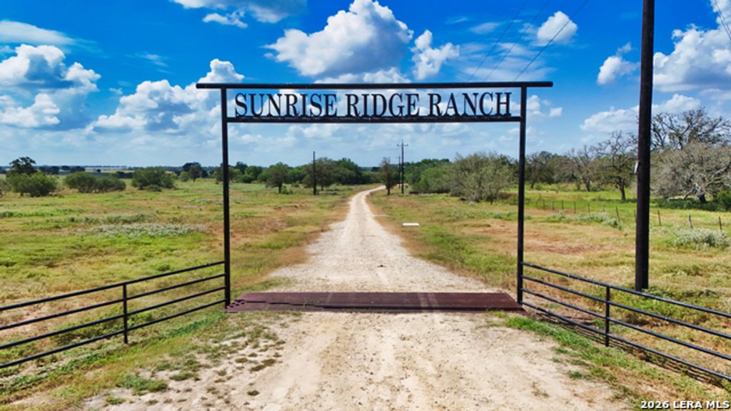 Cr 284, Gonzales