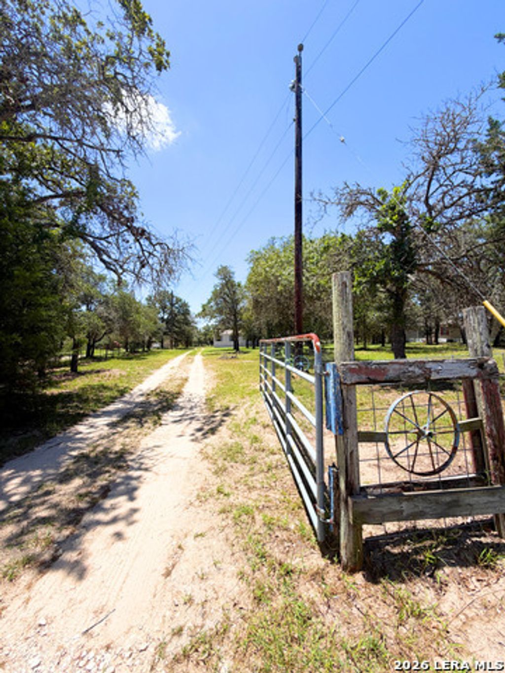 237 Sandy Oaks Drive, Seguin