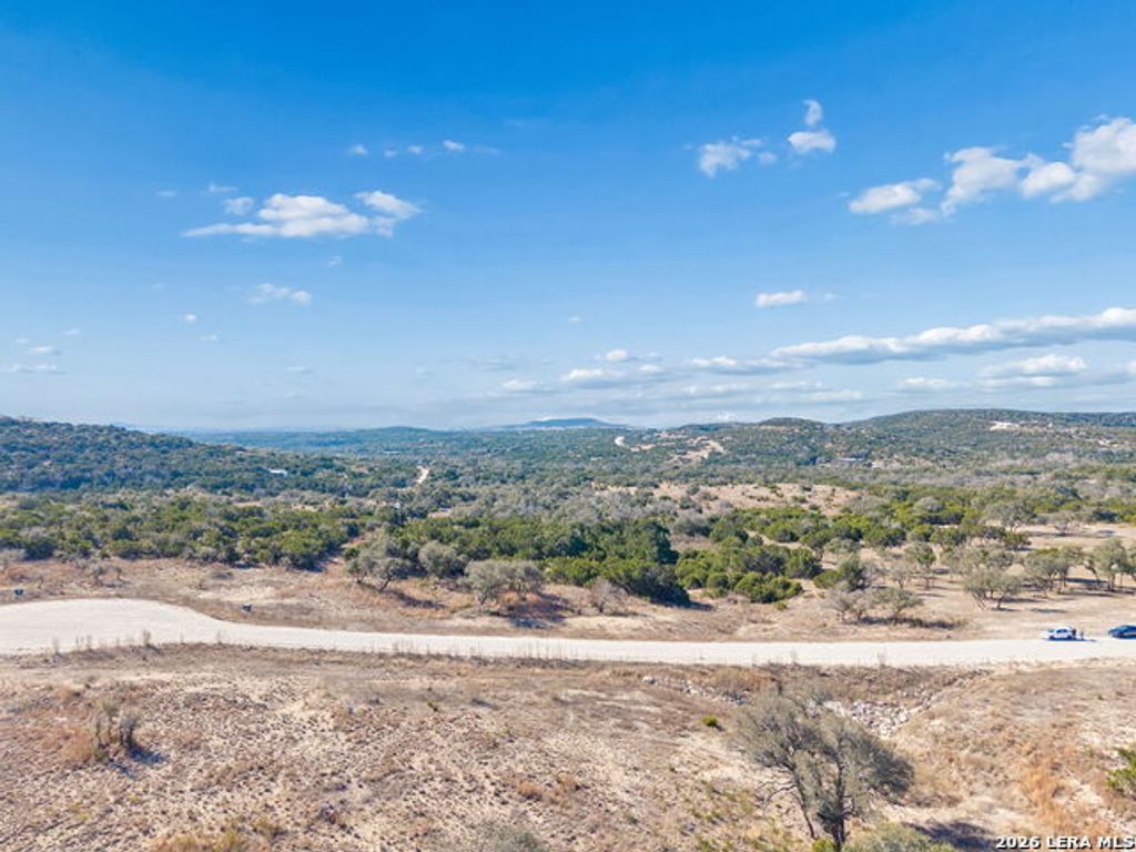 Lot 172 E Starview Cv, Blanco