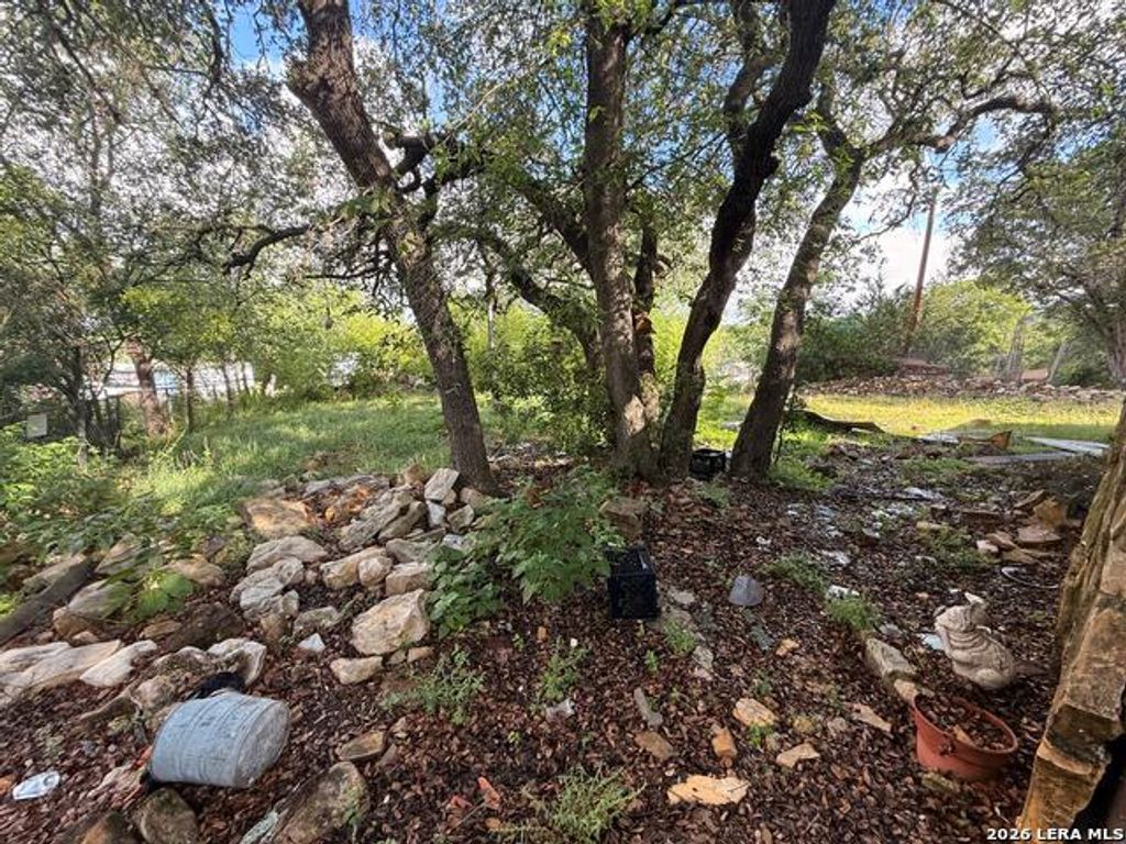 626 La Cresta Dr, Canyon Lake