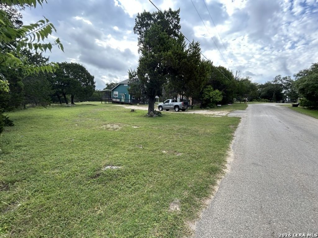144 N Scenic Loop, Canyon Lake