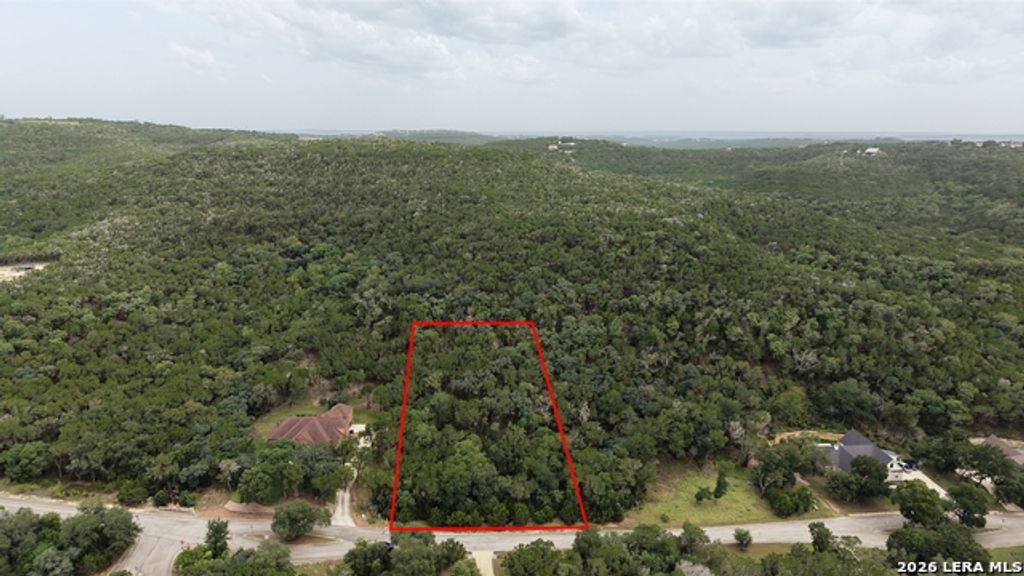 332 Private Road 1742, Mico