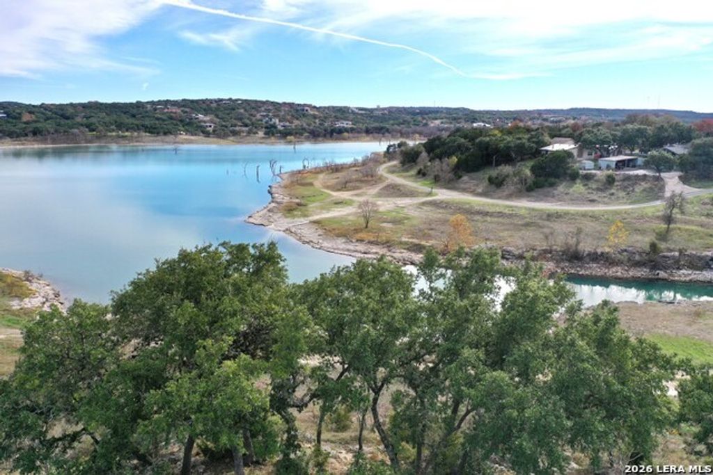 1516 Ensenada Dr, Canyon Lake