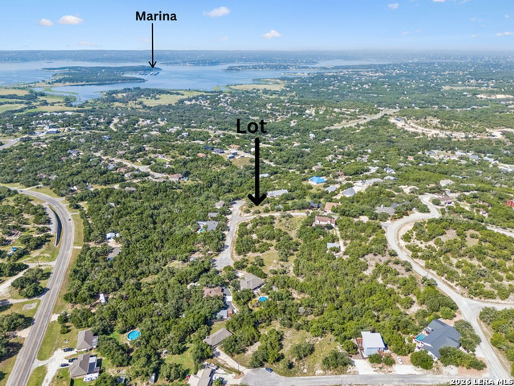 194 Night Hawk Ln, Canyon Lake