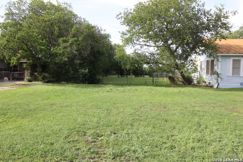 555 Menefee Blvd, San Antonio