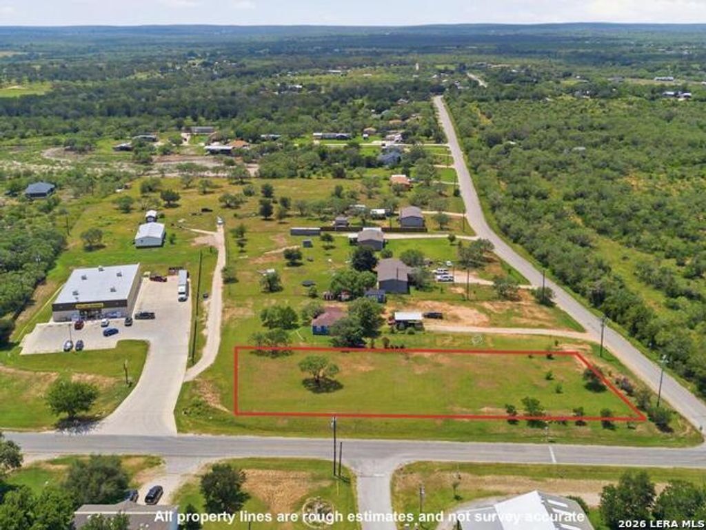 105 Muehl Rd, Seguin