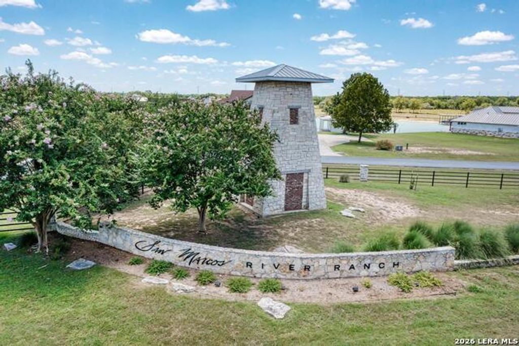 108 River Lakes Ln, Martindale