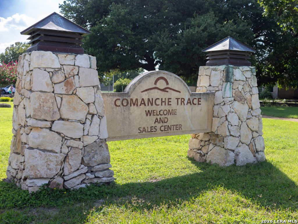 3304 Arrowhead Dr, Kerrville