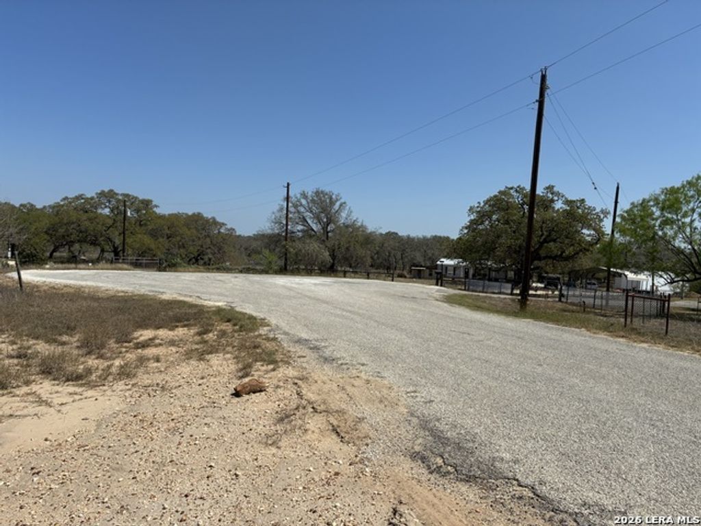 165 Bailee, Poteet