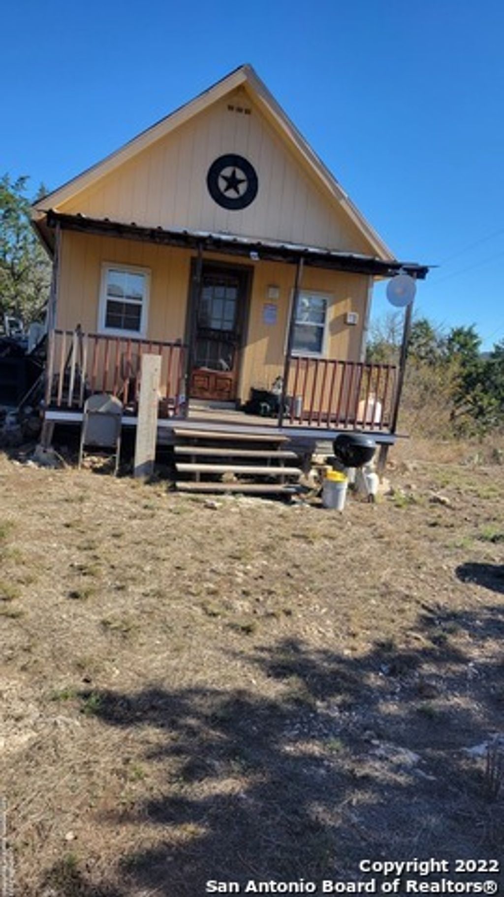 500 Private Road 3340, Sabinal