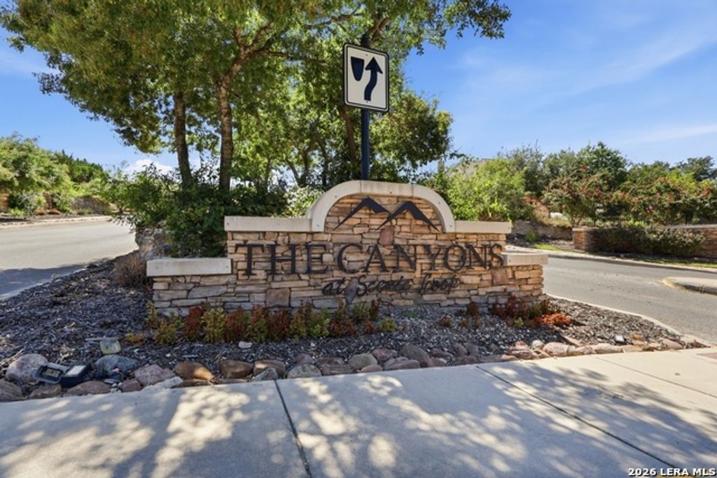 10906 Kendall Canyon, San Antonio