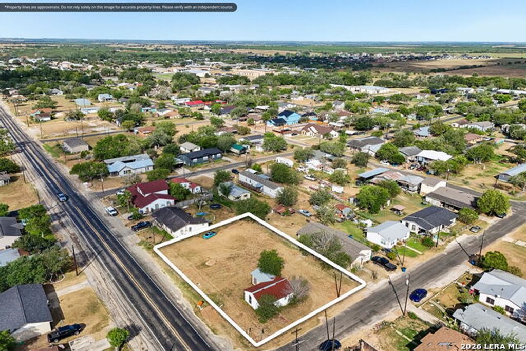 101 N Mcdaniel St, Poth