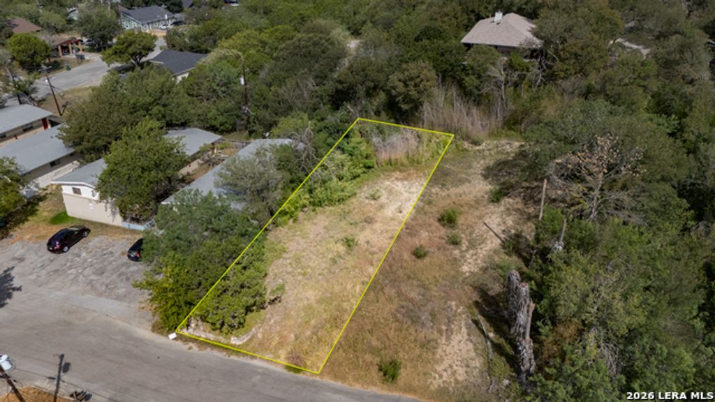 1104 Advance St, San Marcos