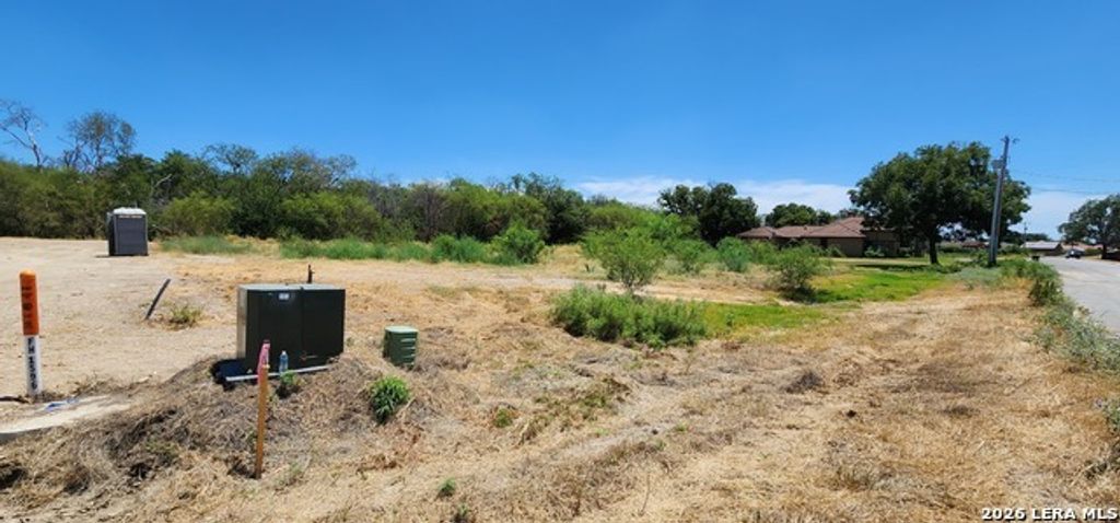478 Eagle Point Rd, Eagle Pass