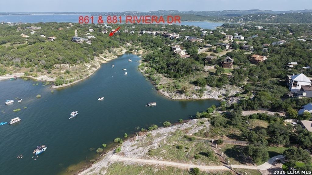 861, 881 Riviera, Canyon Lake