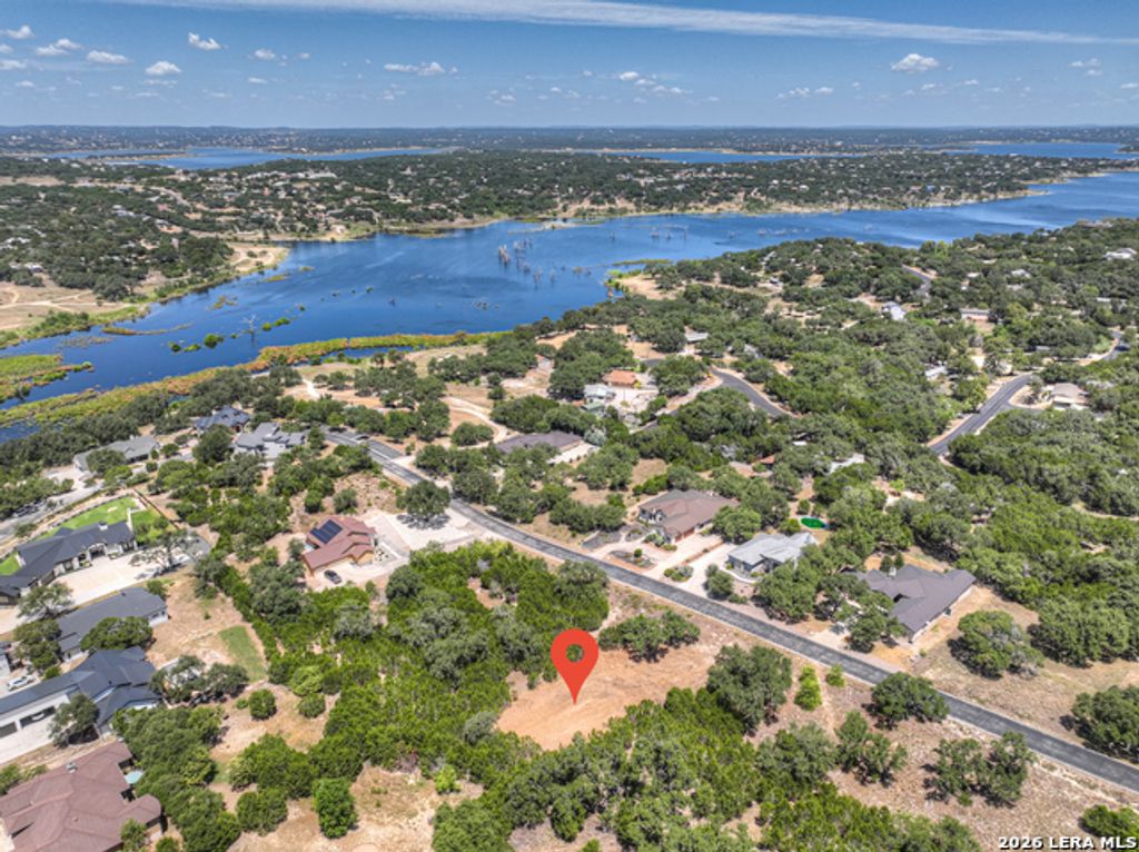 1867 Bella Vista, Canyon Lake