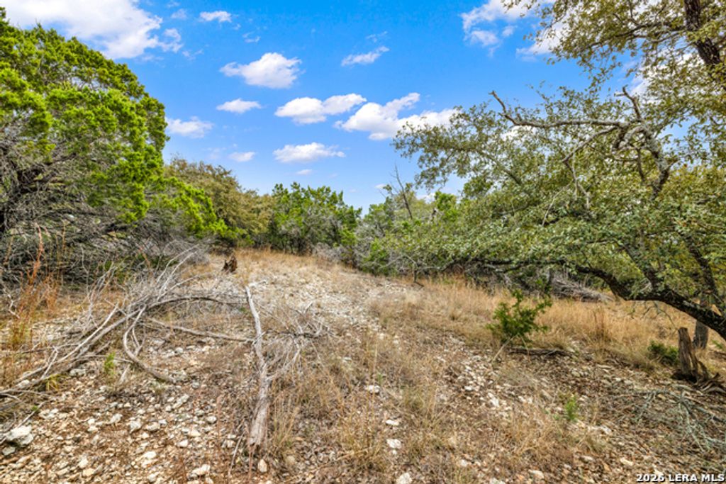 683 Lasso Loop, Canyon Lake