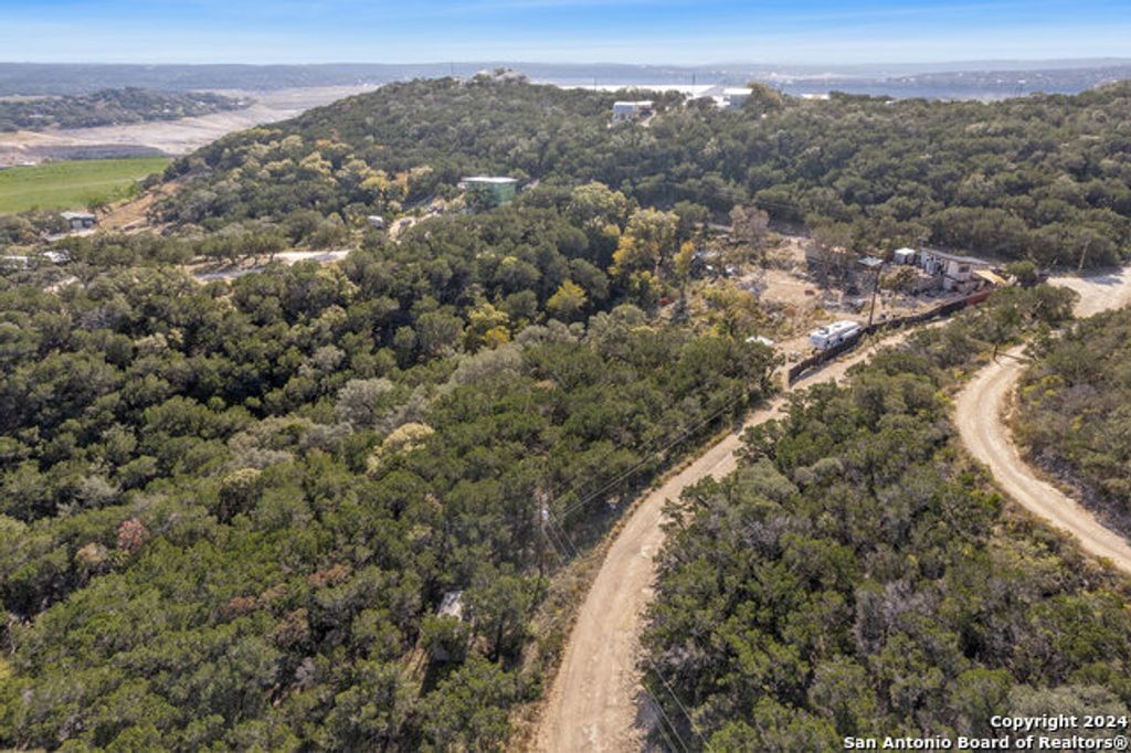 Hilltop Loop, Bandera