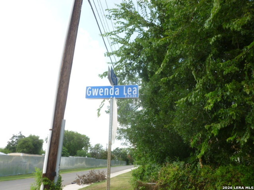 5439 Gwenda Lea, San Antonio