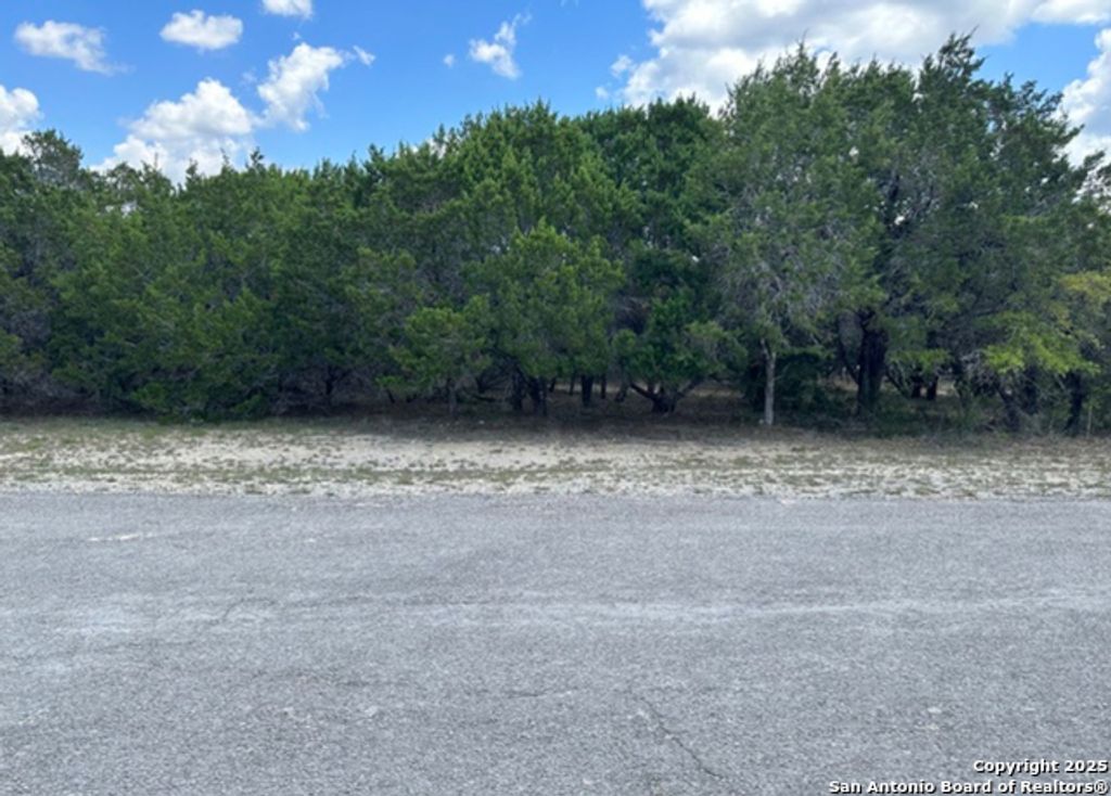 Lot #70 Forest Oaks, Lakehills