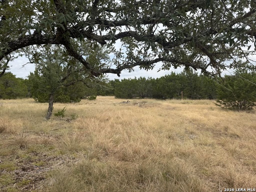 176 Private Road 1506, Bandera