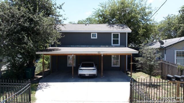 1522 Elmendorf, San Antonio
